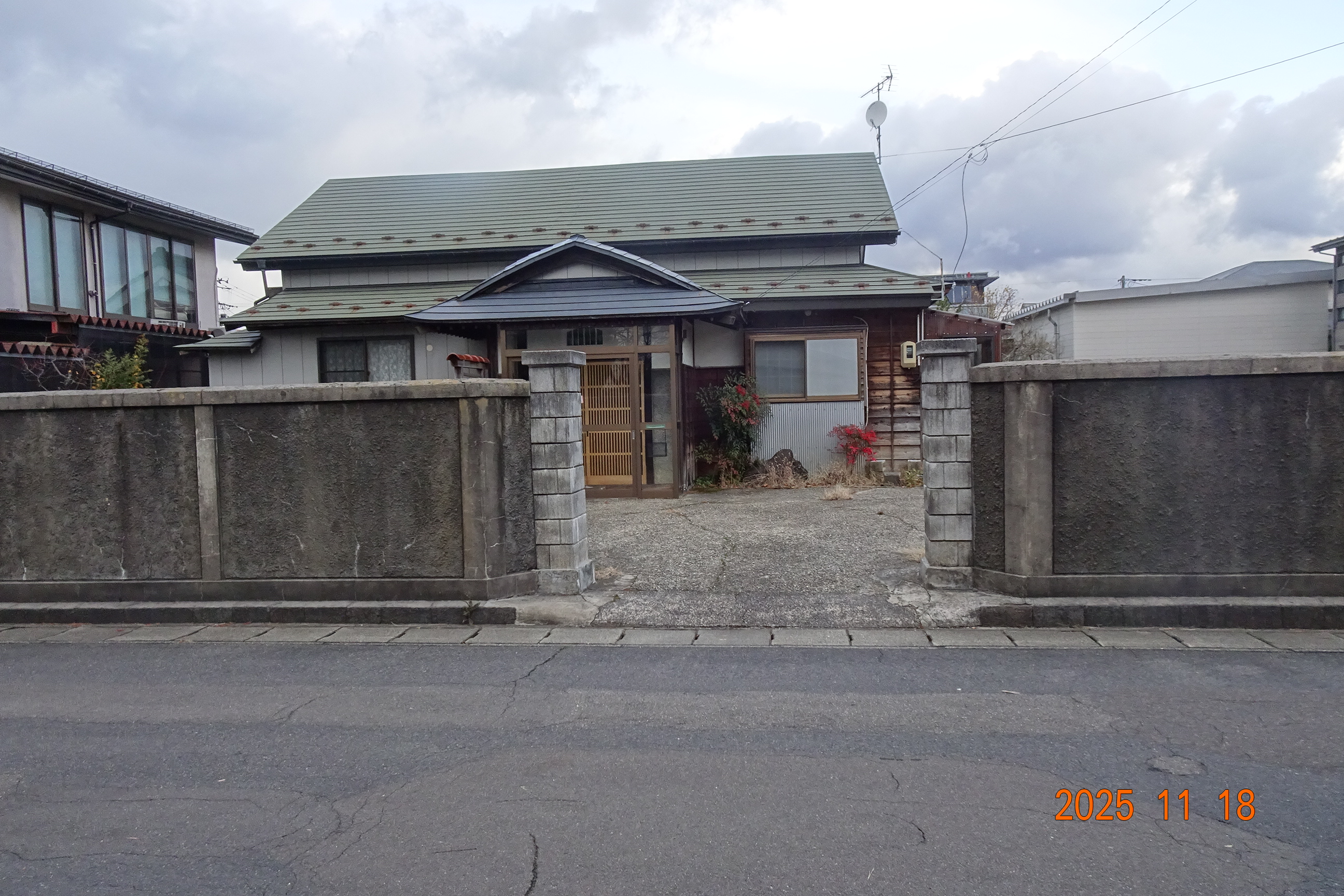 由利本荘市 中堅町